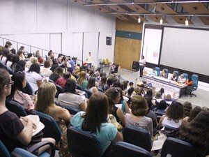 iii-seminario-regional-de-psicologia-e-politicas-publicas-e-ix-seminario-regional-de-psicologia-e-direitos-humanos-tem-inicio-na-uerj